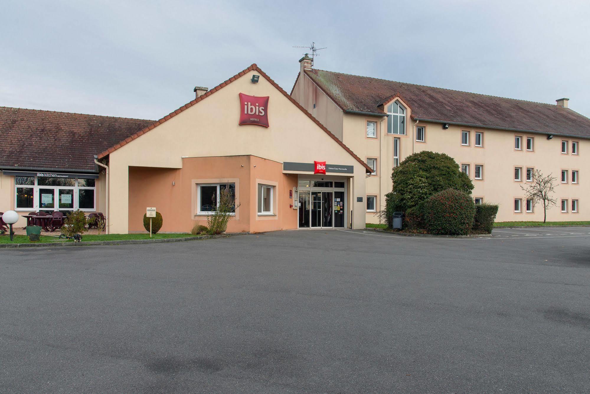 Ibis Falaise Coeur De Normandie Exterior photo